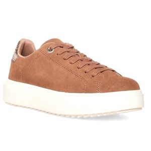 Mocha tan Steve Madden sneakers